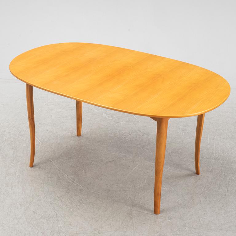 Carl Malmsten, an 'Ovalen' table.