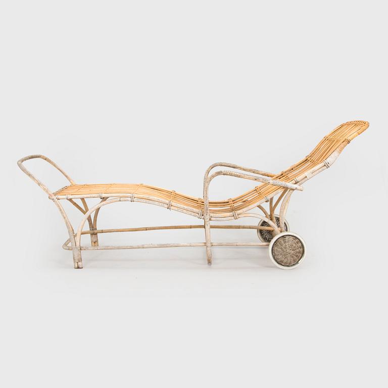Aino Aalto, puutarhatuoli / aurinkotuoli, malli 374, jälleenmyyjä Artek, 1957.