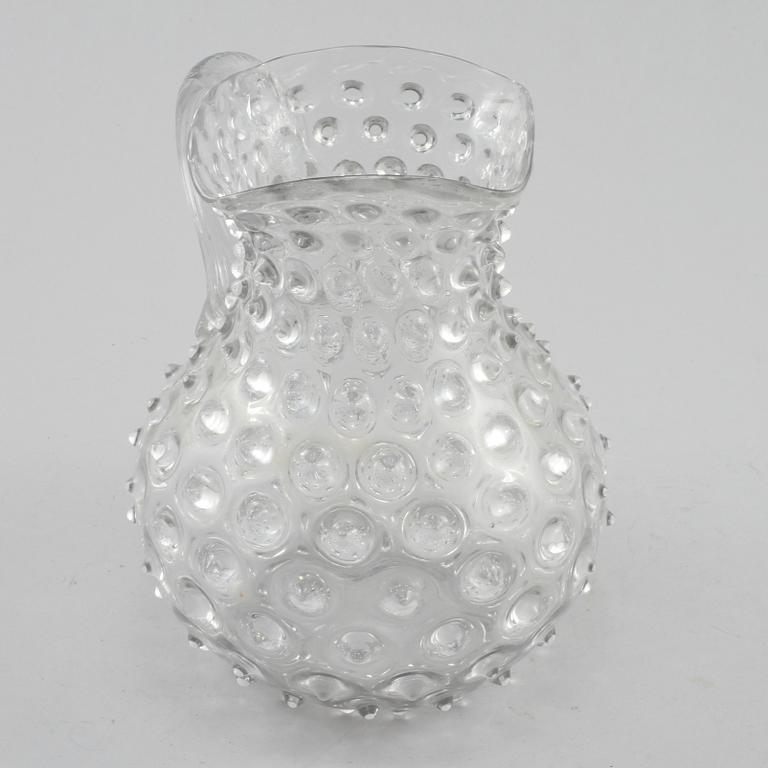 TILLBRINGARE, glas, s.k. Hobnail pitcher, 1900-talets början.