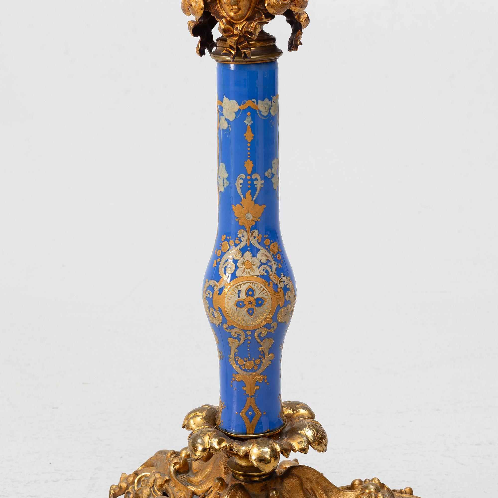 A table lamp, late 19th Century.