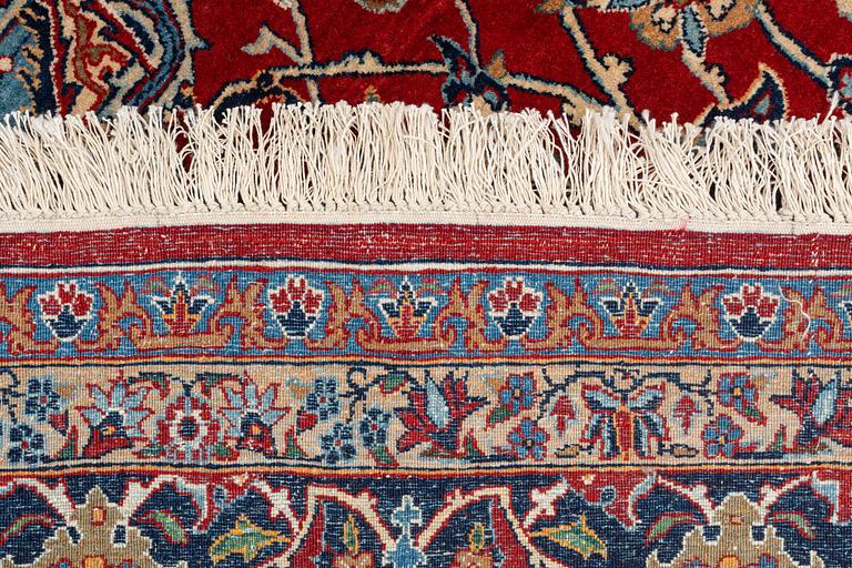 A rug, semi-antique, Nain Tuteshk, ca 215 x 144 cm.