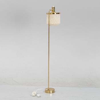 Hans-Agne Jakobsson, a 'G-109' brass floor lamp from Markaryd.