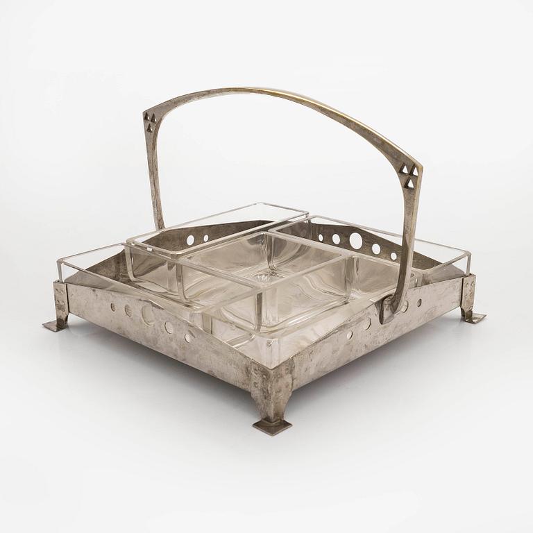 Serveringsfat, WMF (Würtembergische Metallwarenfabrik) tidigt 1900-tal.