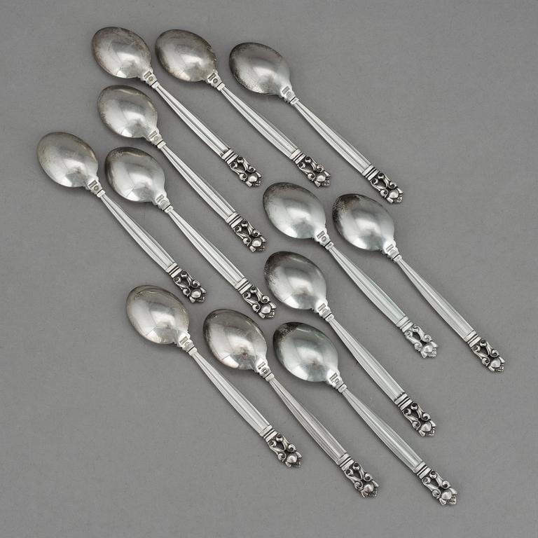 MOCKASKEDAR, 12 st, silver, "Konge/Acorn", Johan Rohde, Georg Jensen, efter 1945. Vikt 138 g.