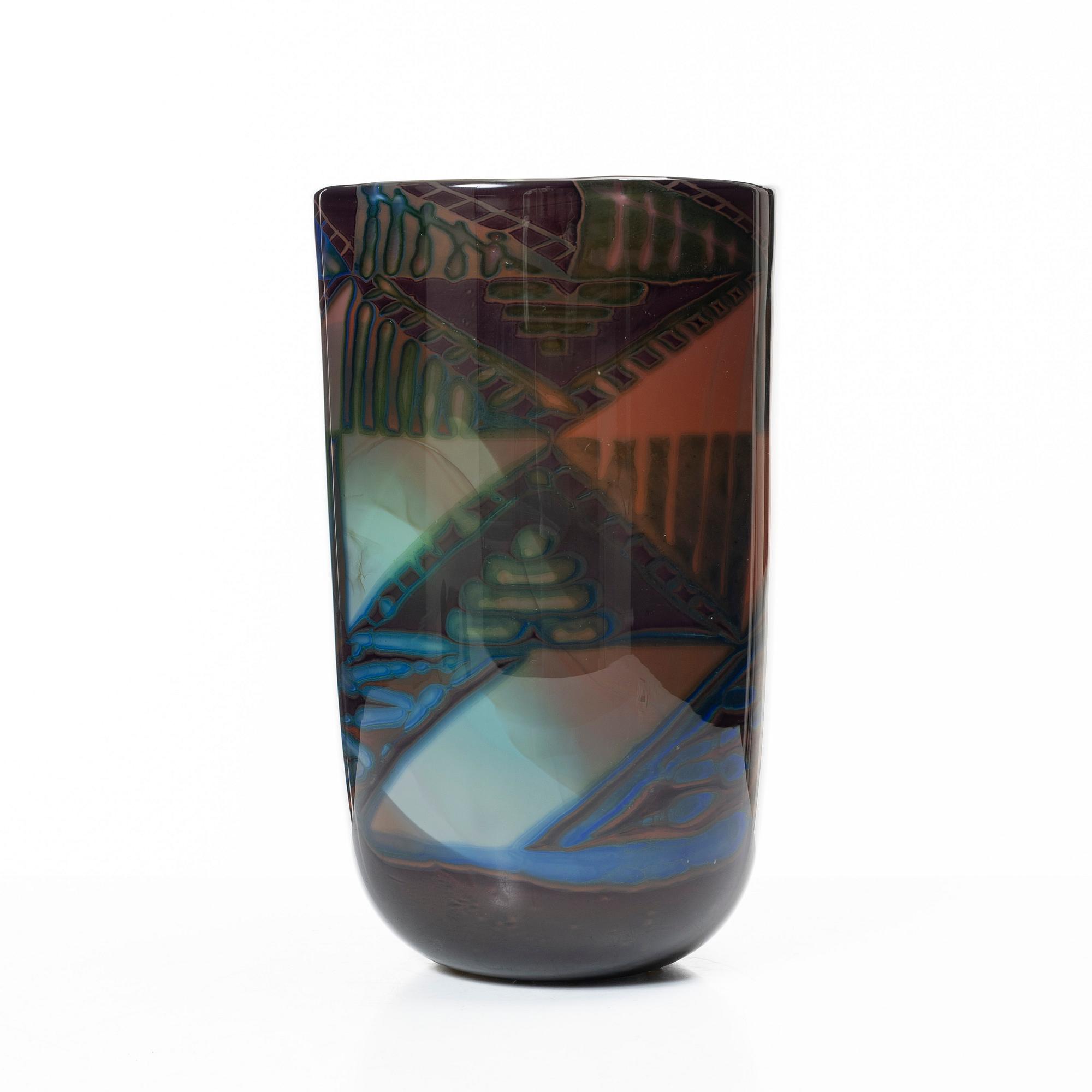 Eva Englund, vase, graal, Orrefors 1990.