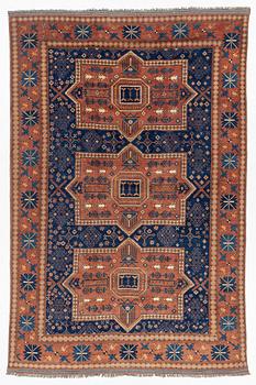 Rug, Kazak, approx. 305 x 202 cm.