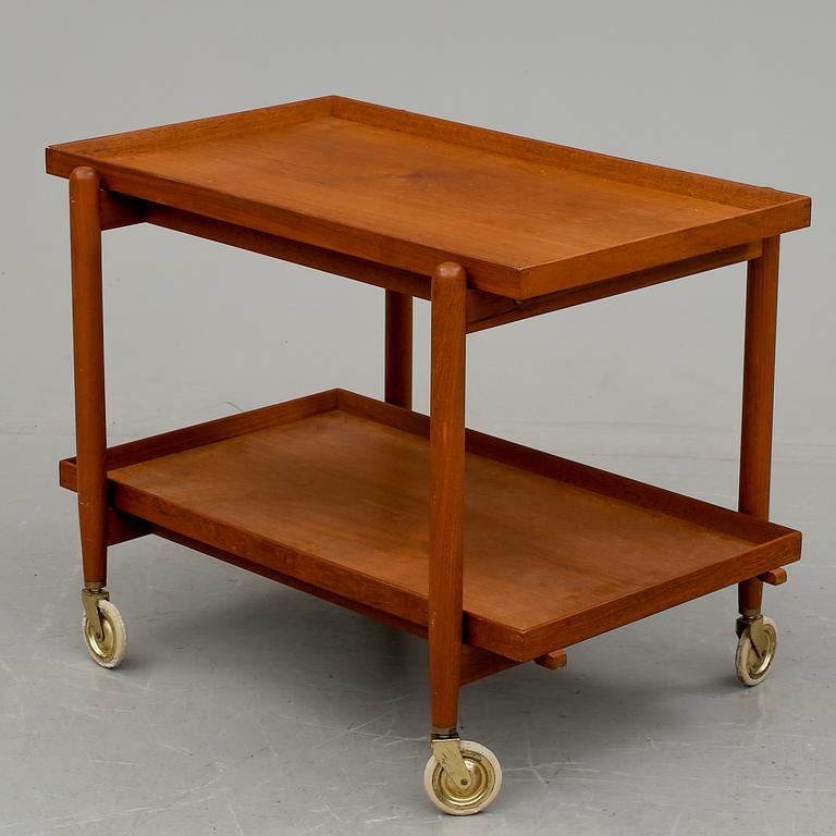 SERVERINGSVAGN, Poul Hundevad, 1900-talets andra hälft.