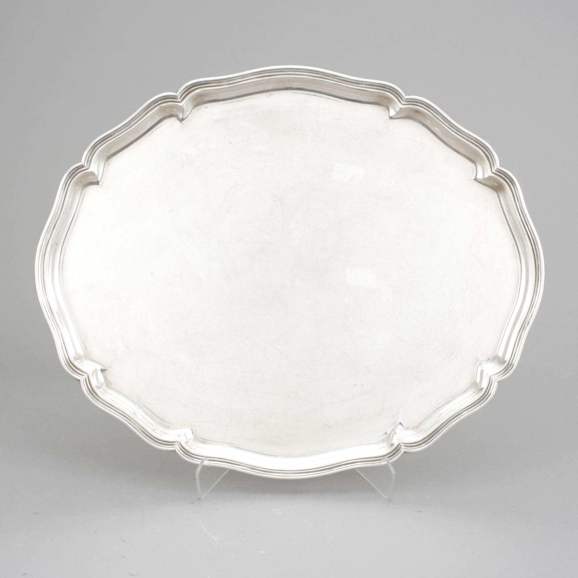 BRICKA, nysilver, 1900-talets första hälft.