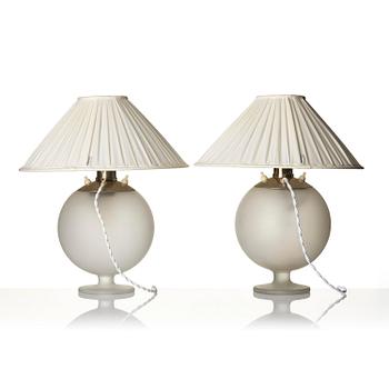 Harald Notini, a pair of table lamps model "15206", Arvid Böhlmarks Lampfabrik, Stockholm, 1930s.