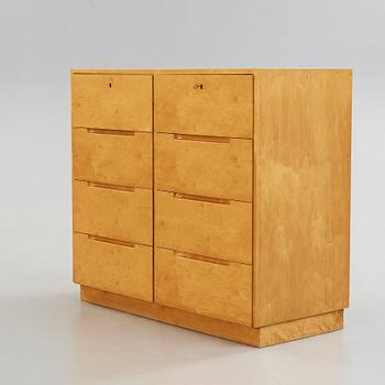 Alvar Aalto, a birch chest of drawers, made on license by Aalto Design Hedemora Sweden 1946-56, for Artek.