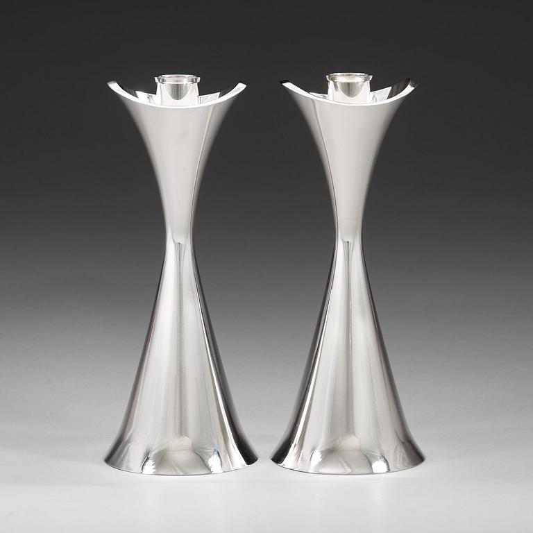 Helge Lindgren, a pair of silver candlesticks by K Andersson, Stockholm 1960.