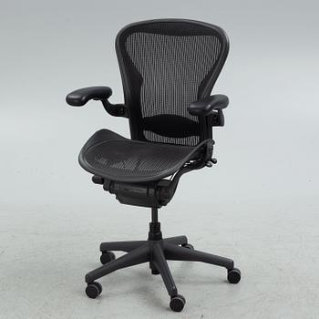 Don Chadwick/Bill Stump, skrivbordsstol, "Aeron", Herman Miller.