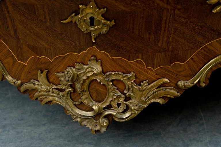 A Swedish Rococo commode by L. Nordin.