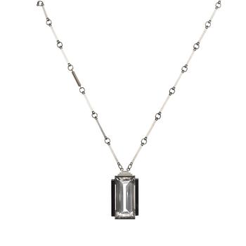 800. A Wiwen Nilsson sterling and onyx pendant with chain Lund 1940-41.