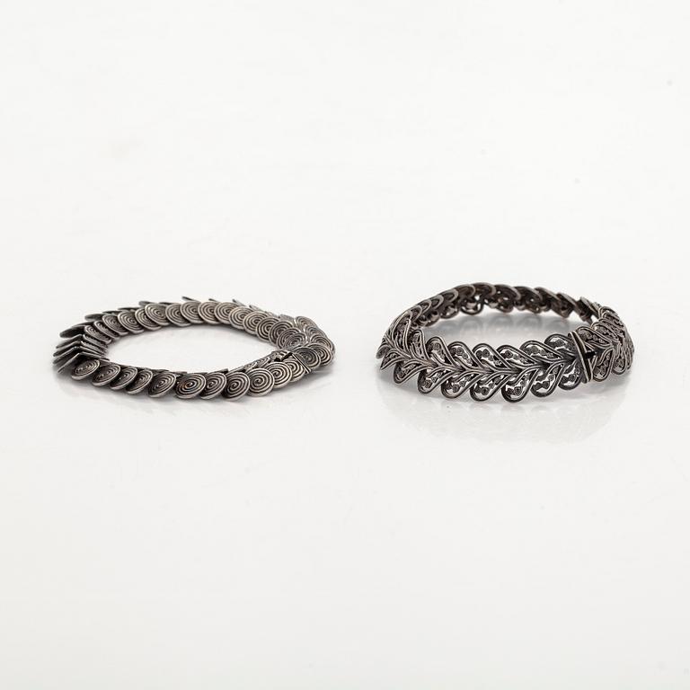 Bracelets, 2 pieces, silver, Tillander, 1952.