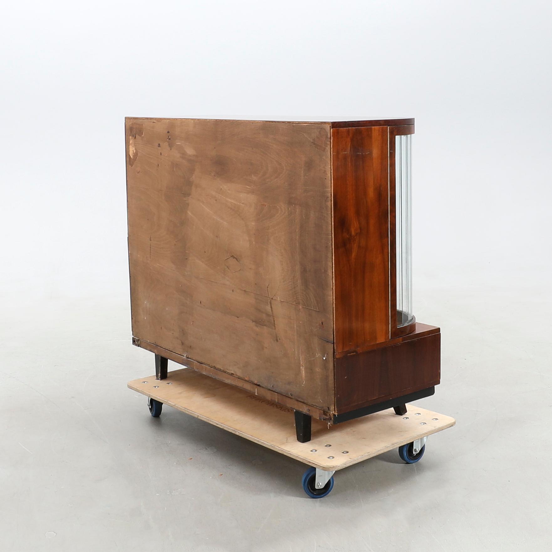 Skåp/sideboard Art Deco 1930/40-tal.