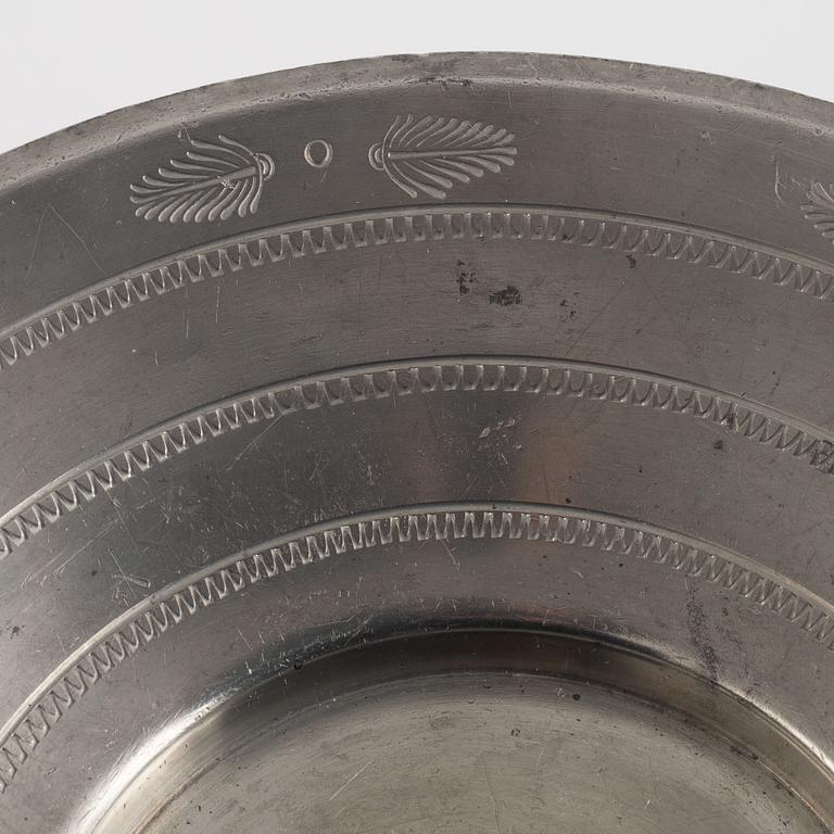 Firma Svenskt Tenn, a pewter dish, Stockholm 1932.