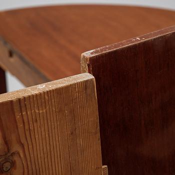 A late Gustavian style mahogany dining table in two parts, ca 1900.