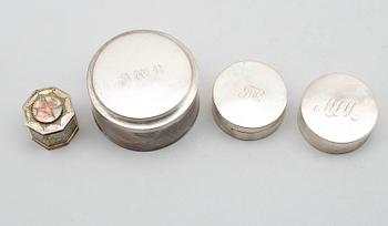 DOSOR, 4 st, silver, svenska stämplar, 1800-tal. Total vikt ca 215 gram.