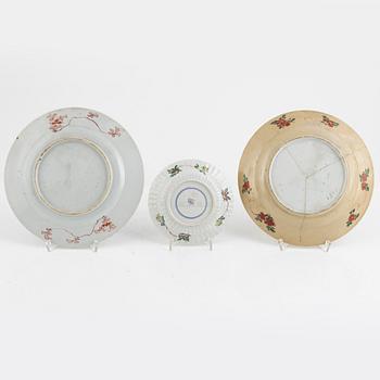 Three porcelain plates, China, Qing dynasty, Kangxi (1662-1722).