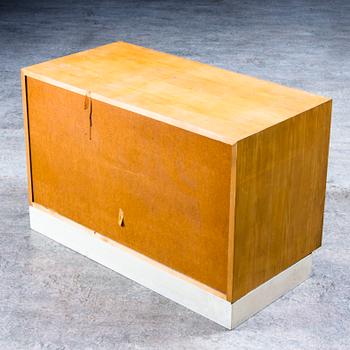 SAKARI LAITINEN, SKÅP. "Sakke". Arkitektbyrå Alvar Aalto,1960-tal.