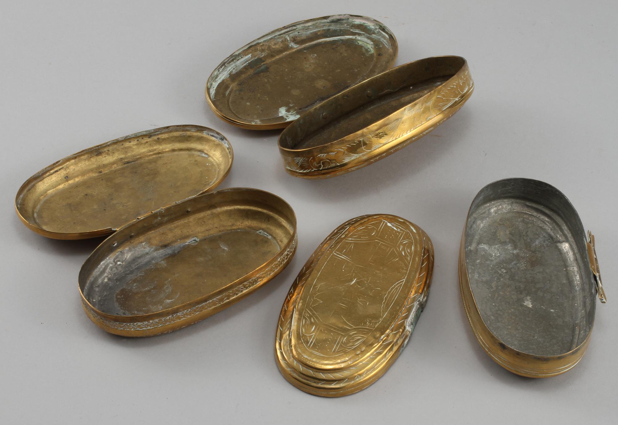 DOSOR, 3 st, mässing, Holland, 1700-tal.