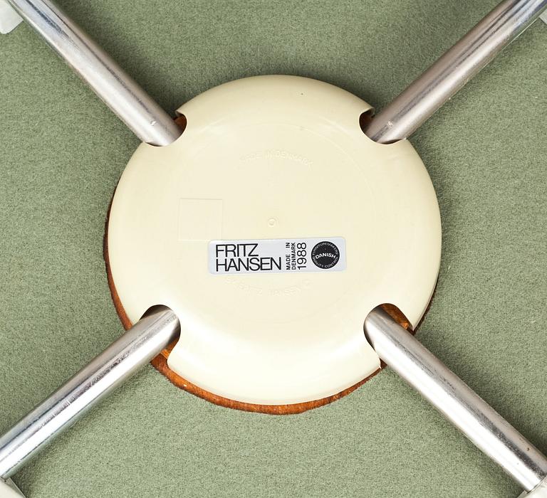 STOLAR, 7 st, "Sjuan", Arne Jacobsen, Fritz Hansen.