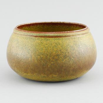 Unique stoneware bowl by CARL-HARRY STÅLHANE, Rörstrand, signed and dated -65.