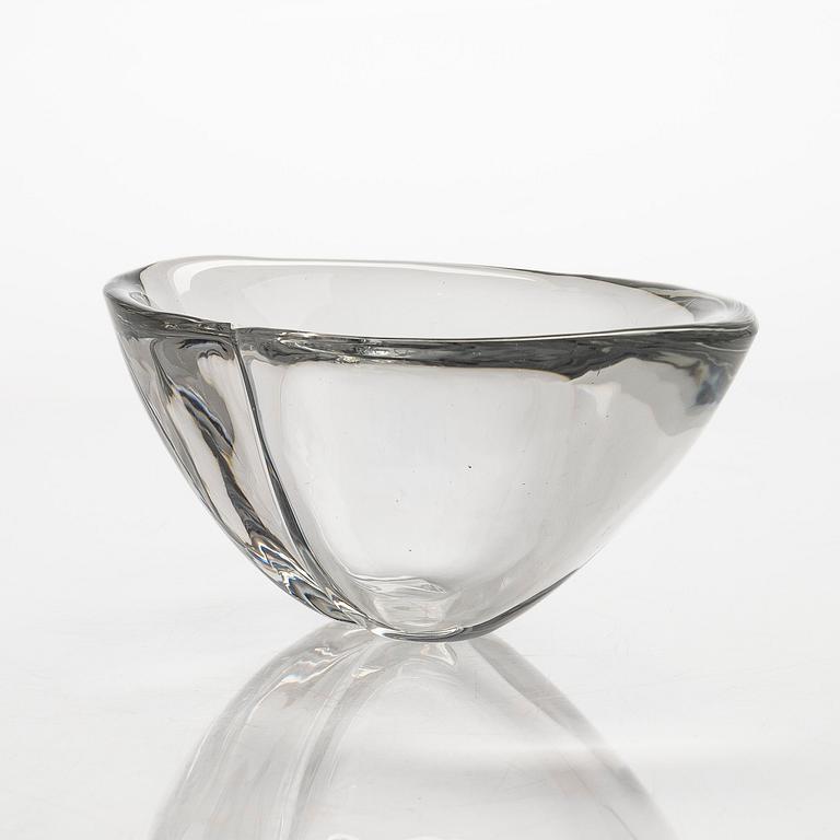 Tapio Wirkkala, a model '3357' glass bowl, signed Tapio Wirkkala - Iittala -55.