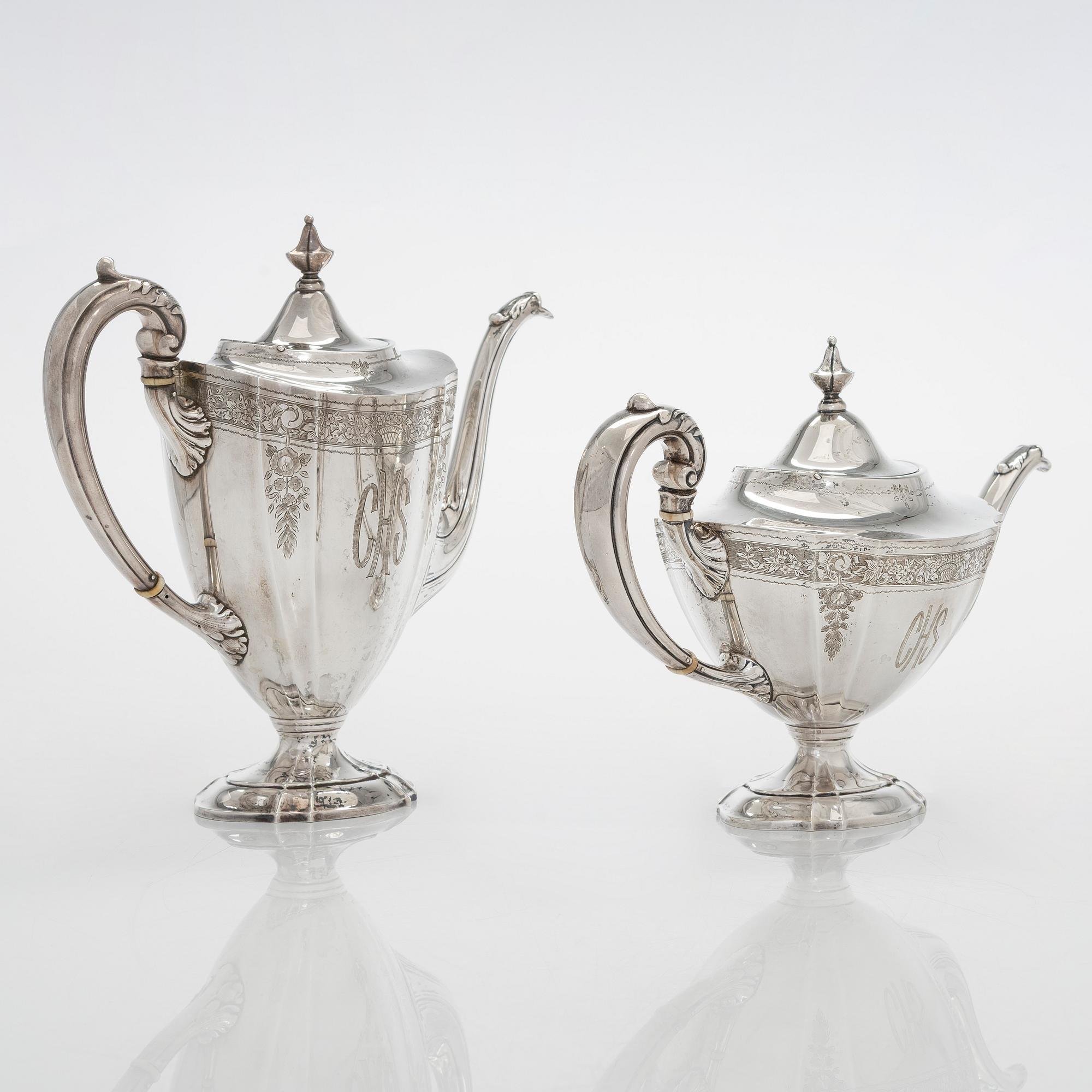 A five-piece sterling silver coffee and tea service, and 12 spoons, USA, first quarter of the 20th century.