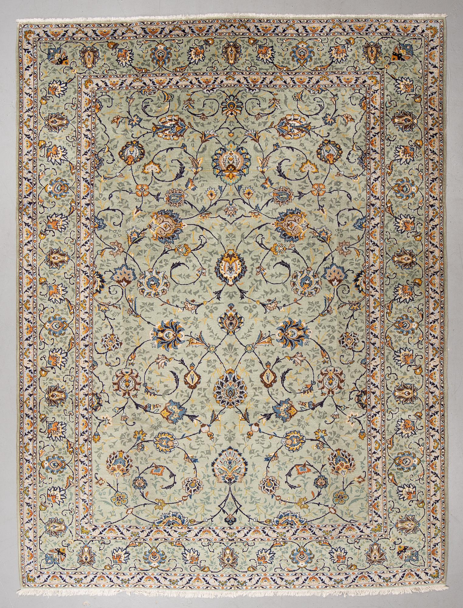 Matto, Kashan, ca 368 x 277 cm.