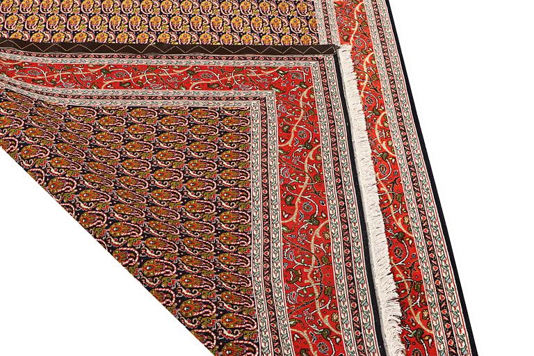 Matta, Täbris, 50 Raj, ca 195 x 152 cm.