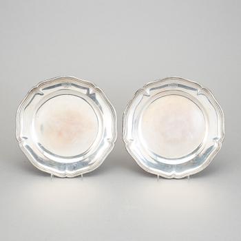 FAT, ett par, silver, otydlig mästarstämpel, Köpenhamn 1868. Vikt tot ca 1163 gram.