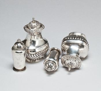 STRÖARE, 2 par. Silver. Div mästare. Tot 148g.