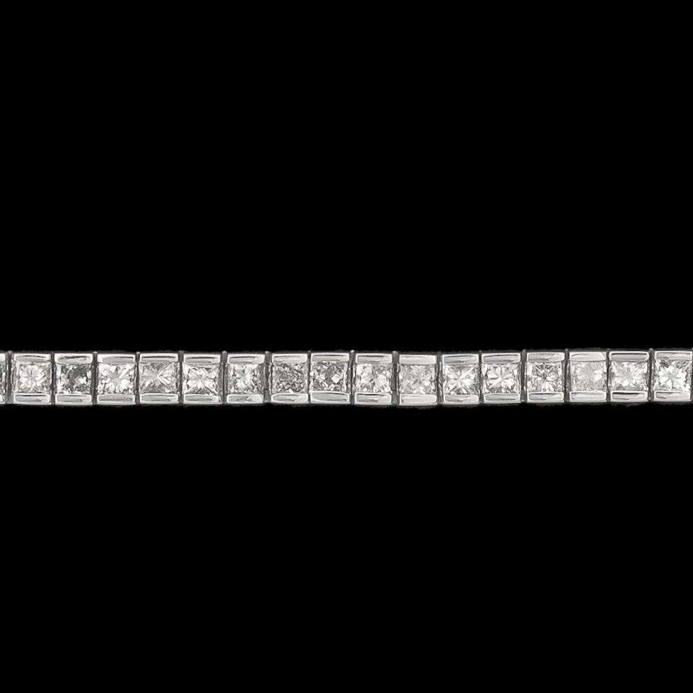 ARMBAND, prinsesslipade diamanter, tot. ca 3,5 ct.