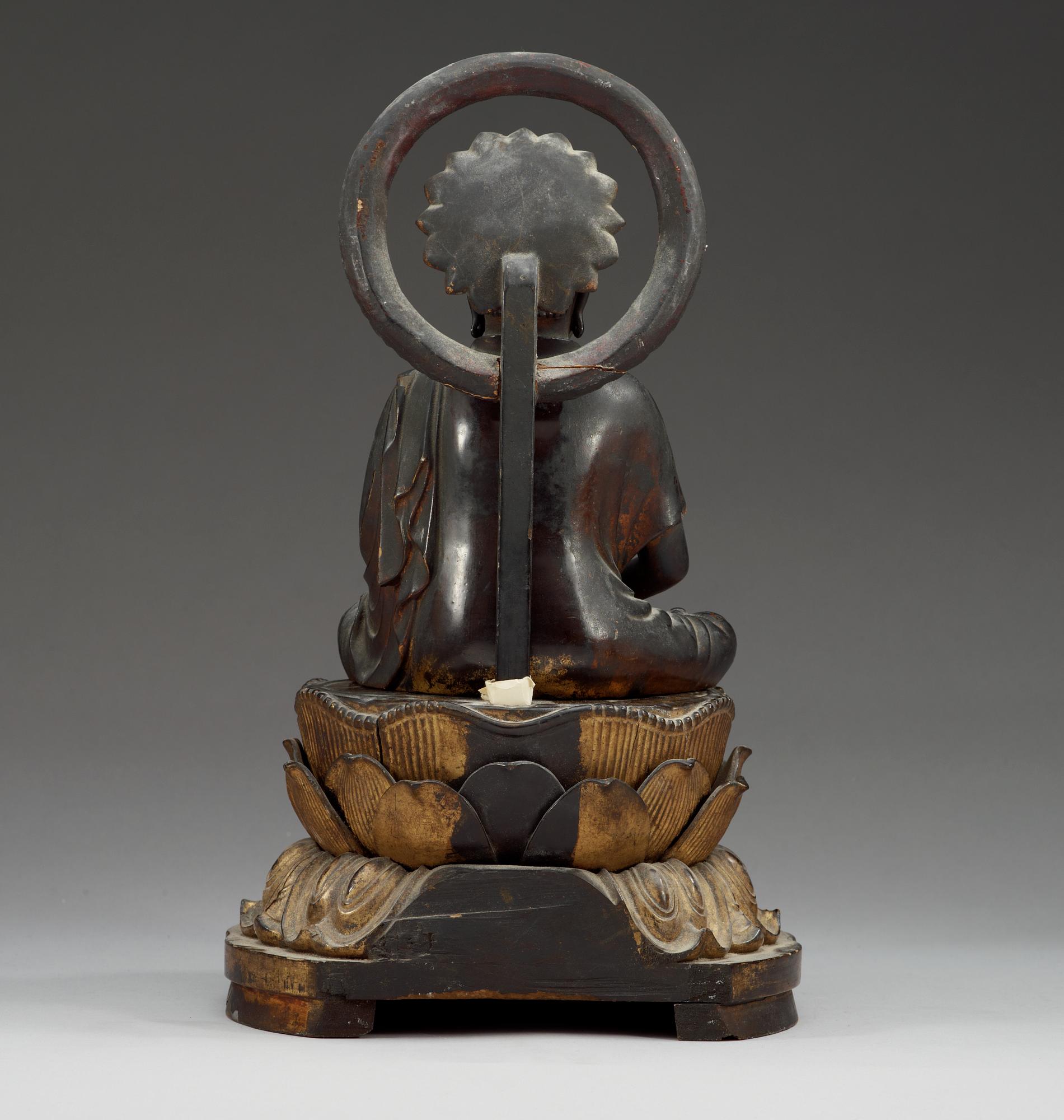 BUDDHA på TRON, trä och lack. Japan, 1800-tal.