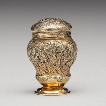 Hans Petter Vogt, luktdosa, silver, (verksam i Kristianstad 1752-1804). Rokoko.