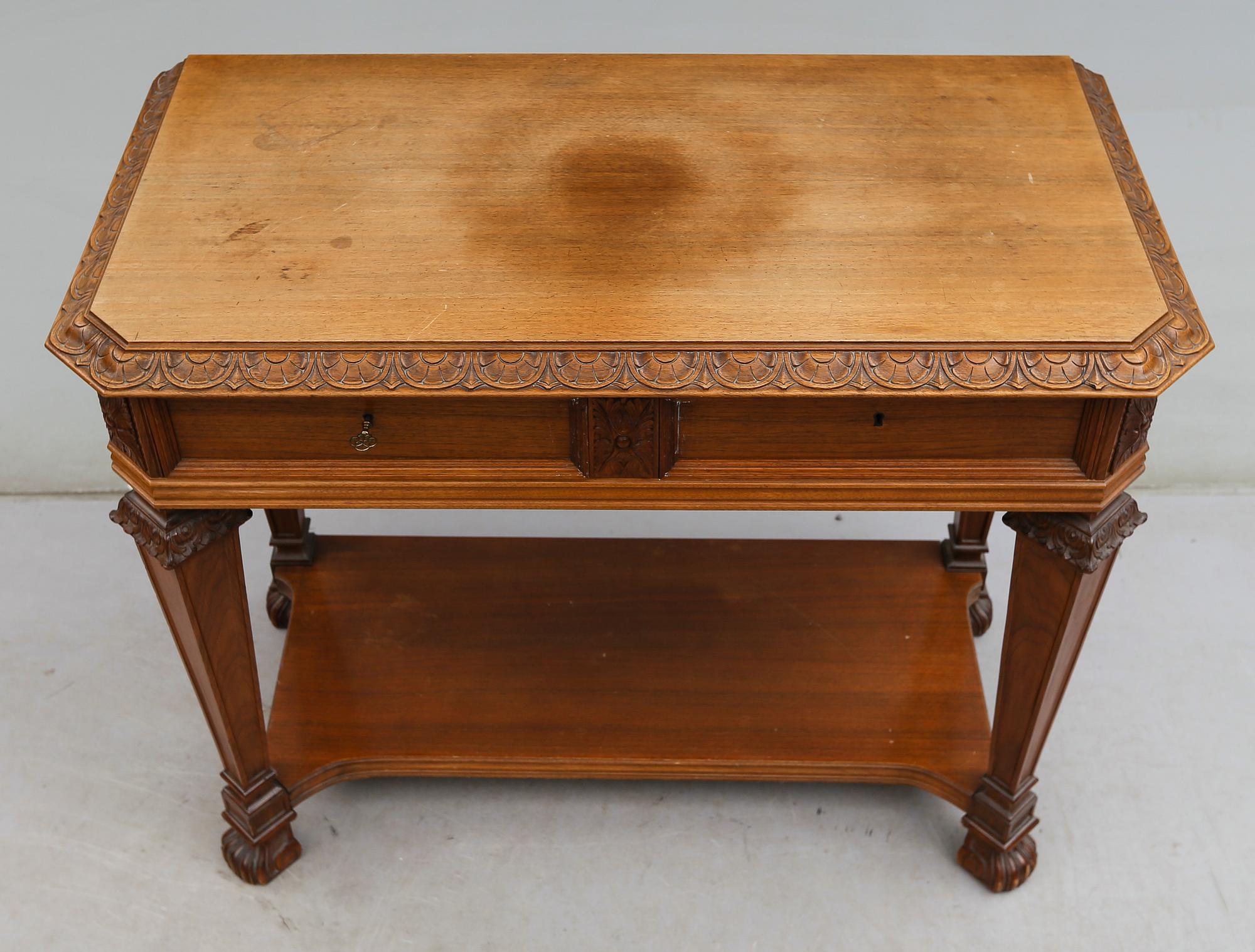 SERVERINGSBBORD, Carl Johanssons Möbleringsaffär, Stockholm, 1900-talets första hälft.