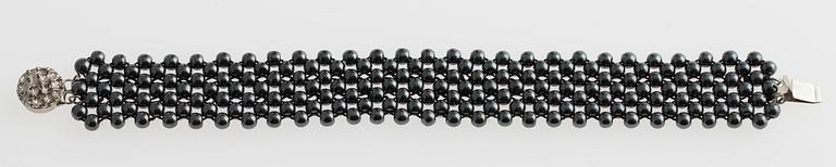 HALSBAND OCH ARMBAND, hematit.