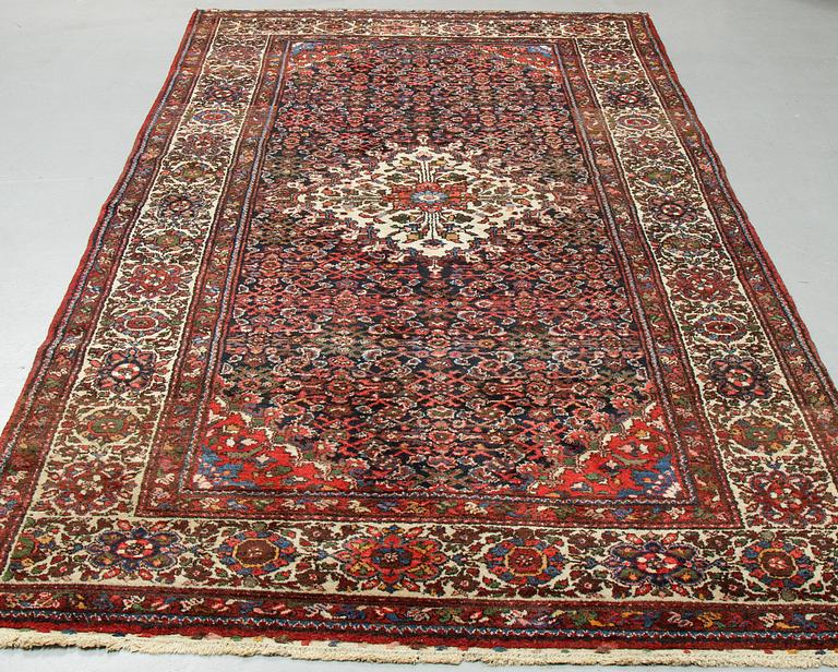 Matta, semiantik/old, Västpersisk,  ca 317 x 165 cm.
