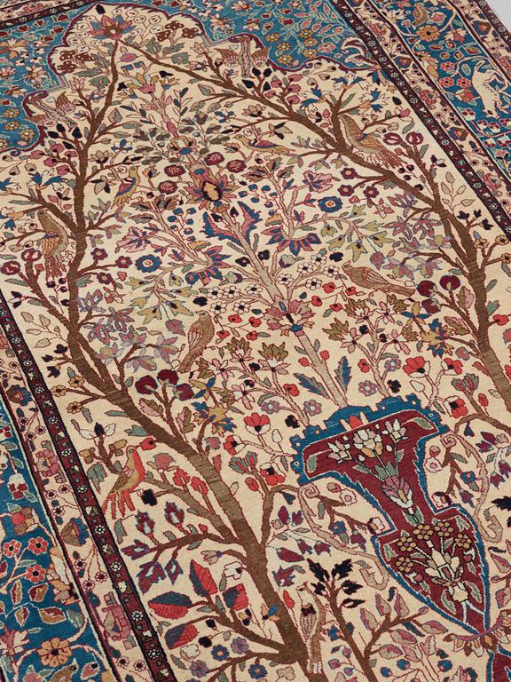 RUG. Semi-antique Teheran. 211,5 x 142,5 cm.