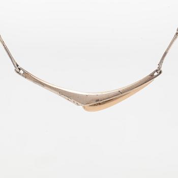 Pekka Hirvonen, kaulakoru, hopeaa, Lapponia, 1990.