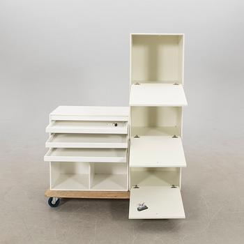 Peter L Lassen shelving system 4 dlr Montana Denmark 2000s.