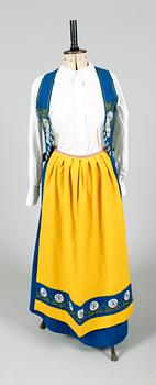 FOLKDRÄKT, Sverigedräkten, Bo Skräddare, Stockholm.