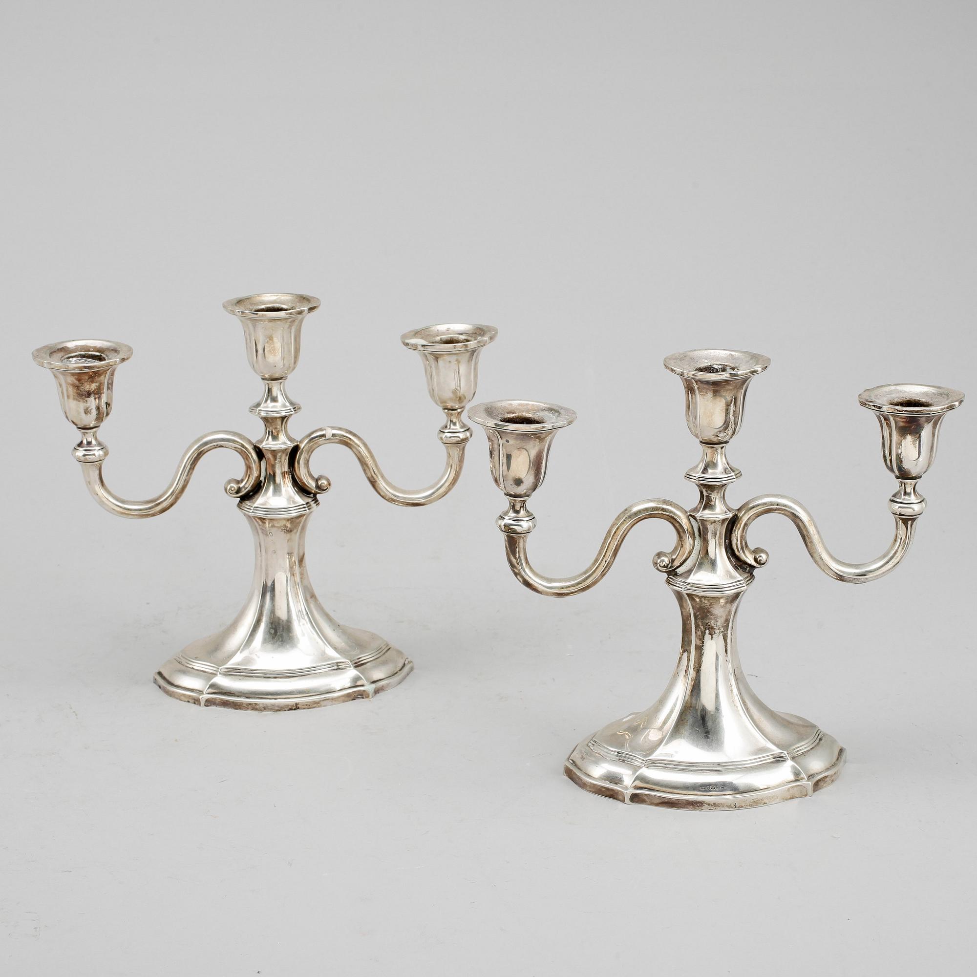 KANDELABRAR. ett par, silver, 1931.