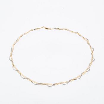 An 18K white and red gold necklace.