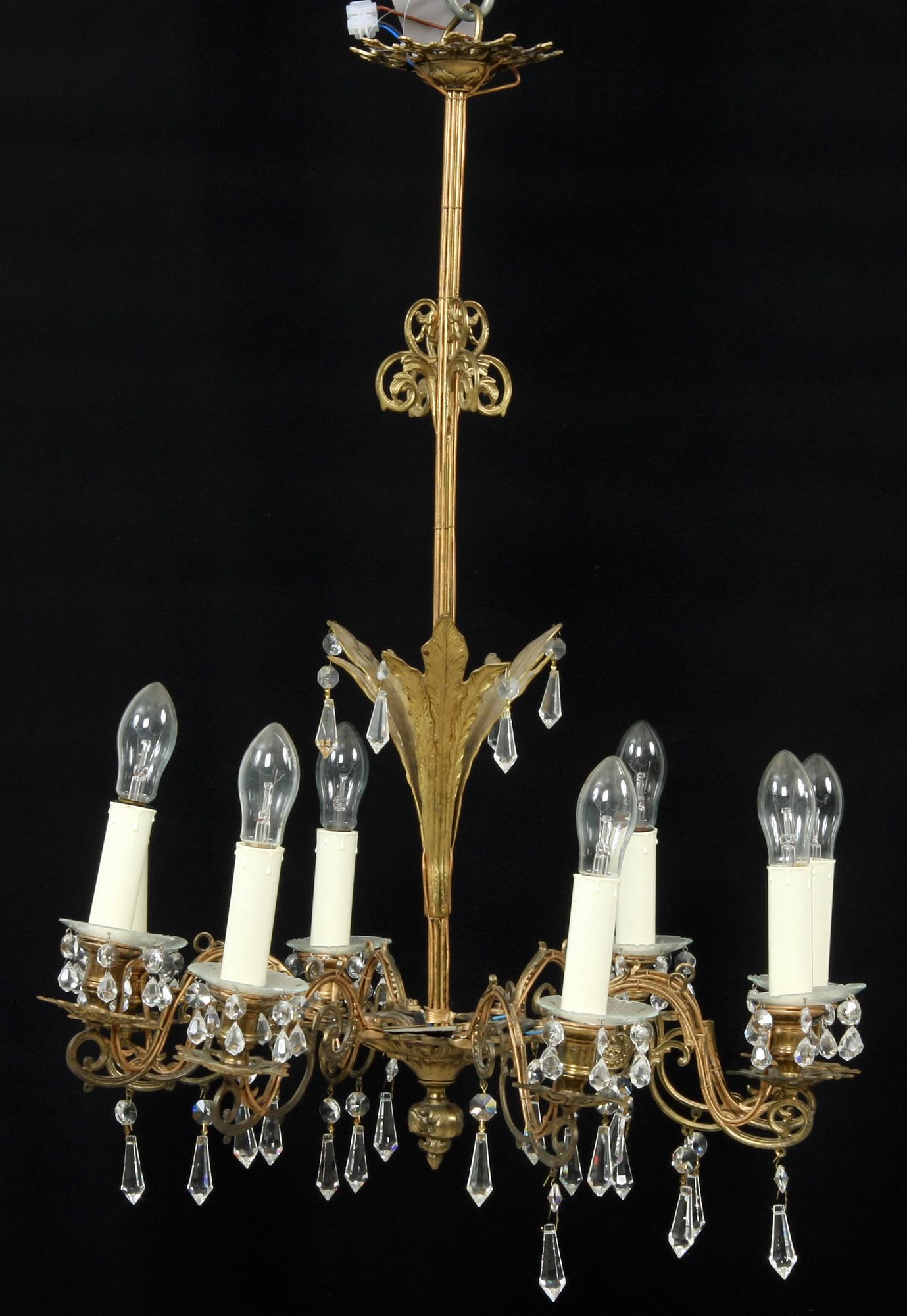 LJUSKRONA, oscarianskstil 1900-tal. H 70.