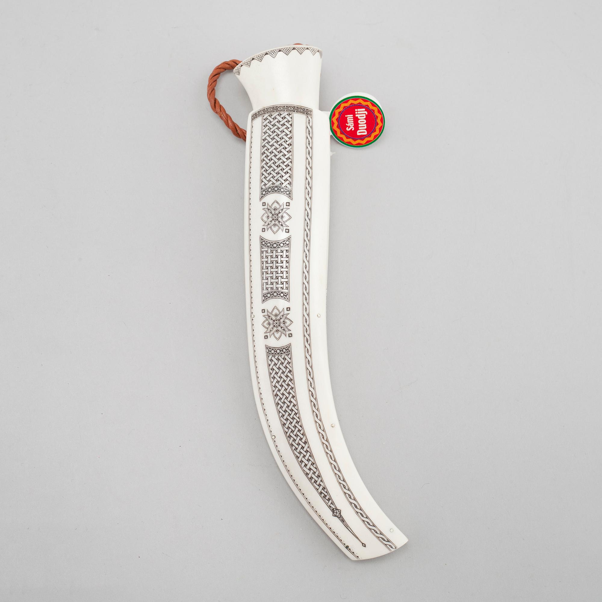 A knife by Jonas Sandström, signed and dated 2005.