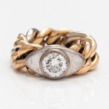 A 14K gold ring with a ca. 1.12 ct diamond. With certificate.