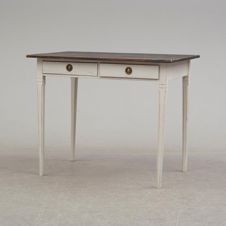 a writing desk from around 1900.